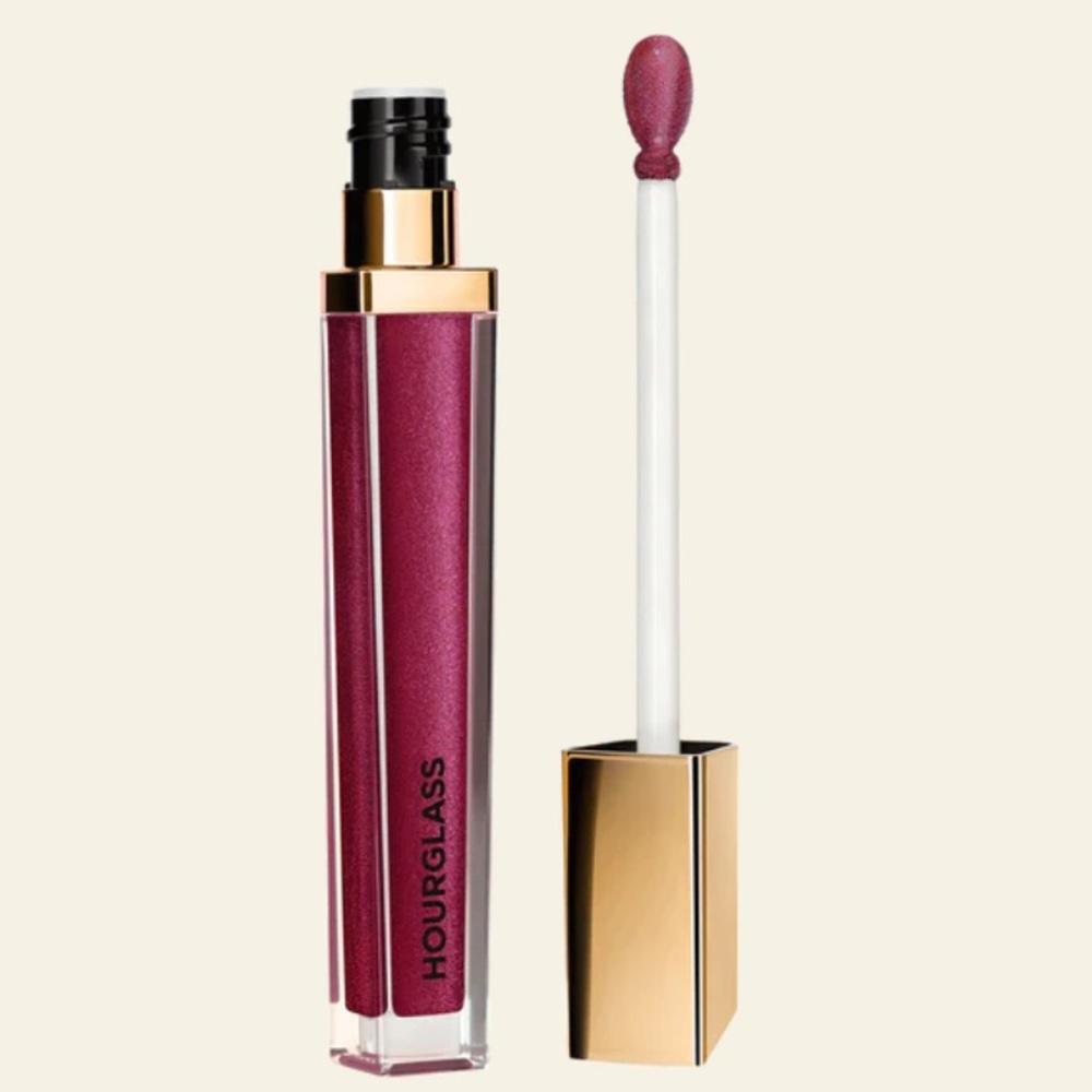 HOURGLASS Unreal High Shine Volumizing Lipgloss In Impact(Berry Shimmer)